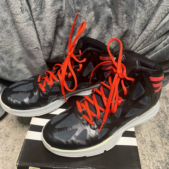 Adidas Crazy Shadow boys basketball shoes - Picture 3 of 5